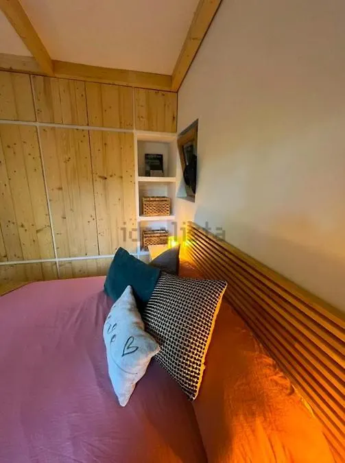 Stylish & Idyllic Finca With Private Garden 5 Min Walking From South Beach Barcelona In Gava Mar 西班牙