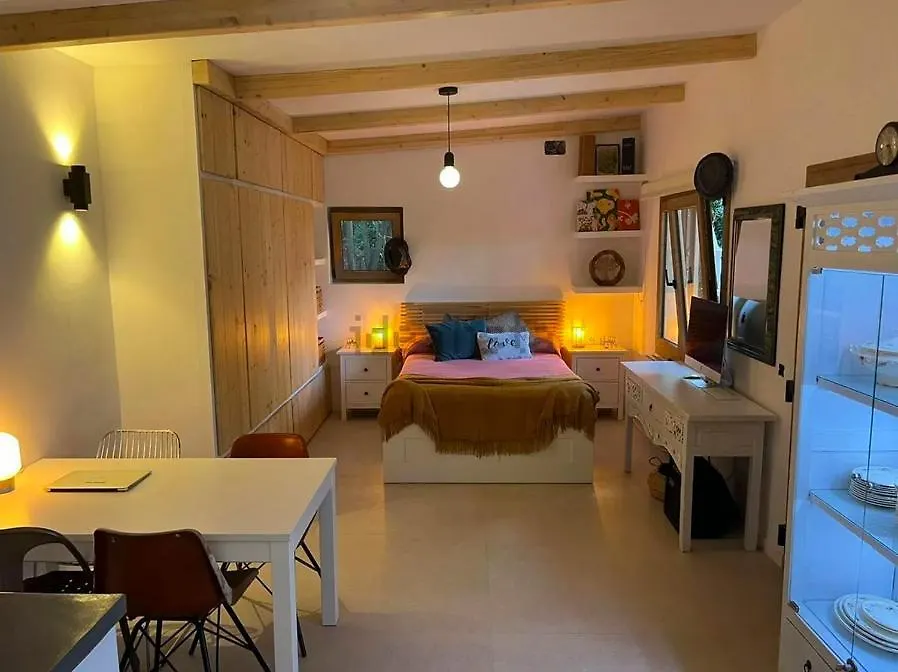 Holiday home Stylish & Idyllic Finca With Private Garden 5 Min Walking From South Beach Barcelona In Gava Mar Spain